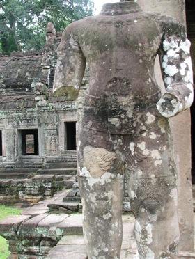 angkor-wat-statue.jpg