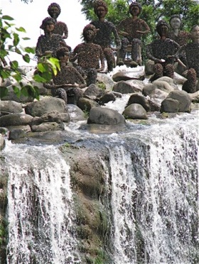 chandigarh-waterfall