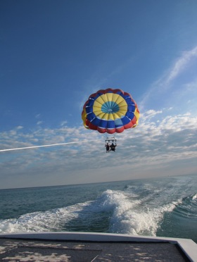 parasailing-belize.jpg