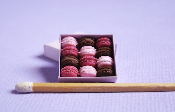 miniature-macarons